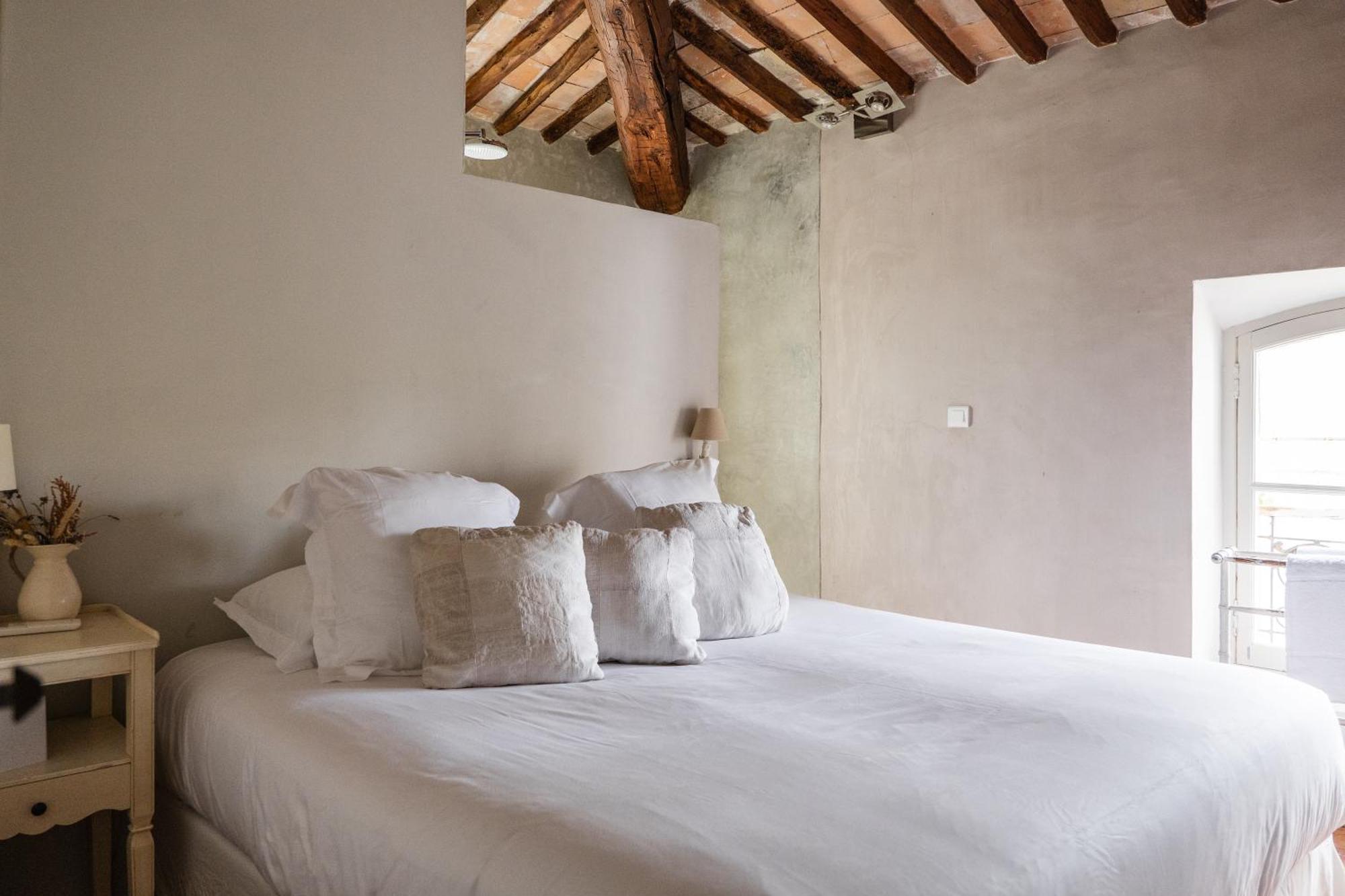 Le Galinier Lourmarin, A Beaumier Guesthouse الغرفة الصورة