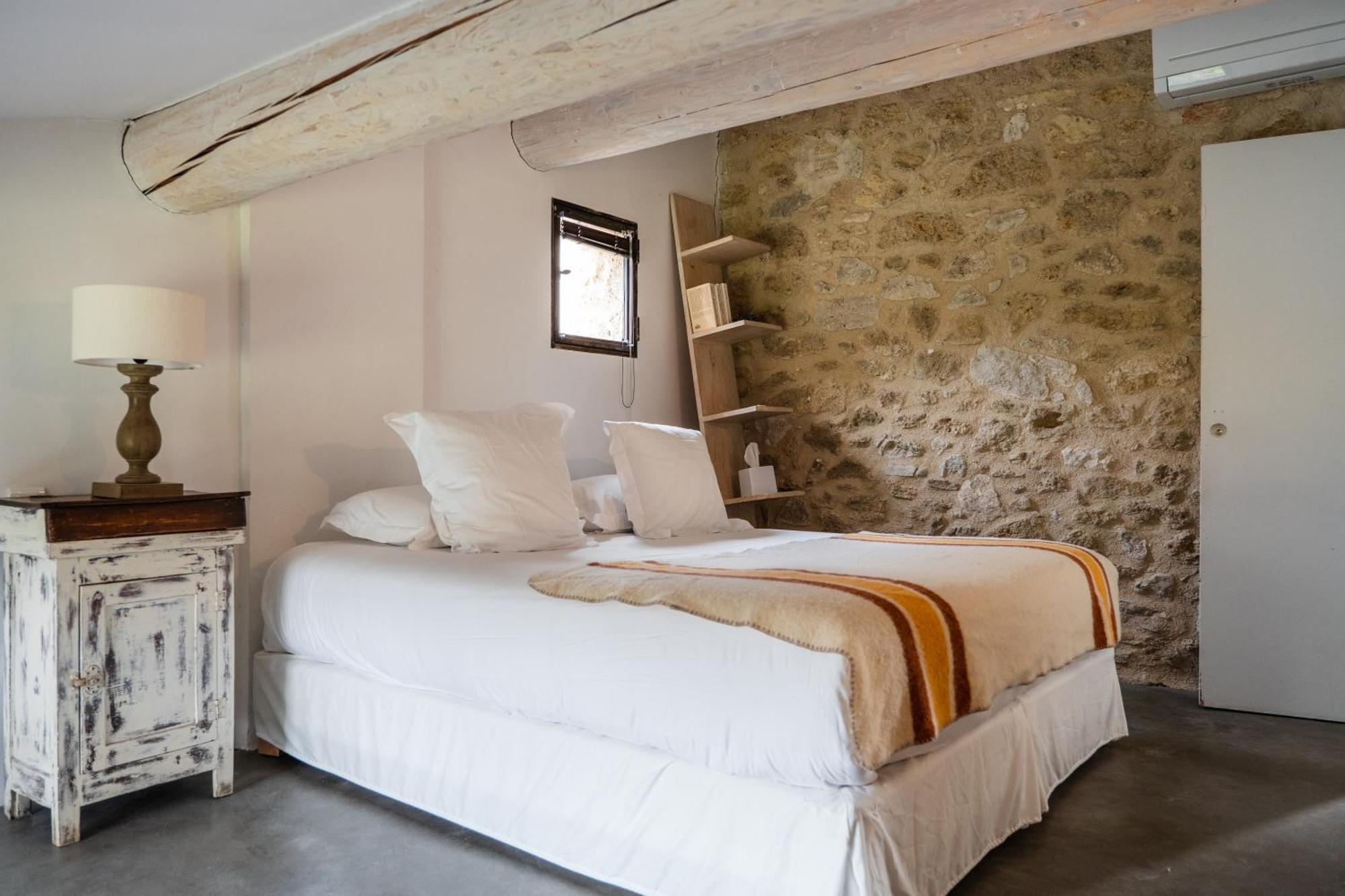Le Galinier Lourmarin, A Beaumier Guesthouse الغرفة الصورة