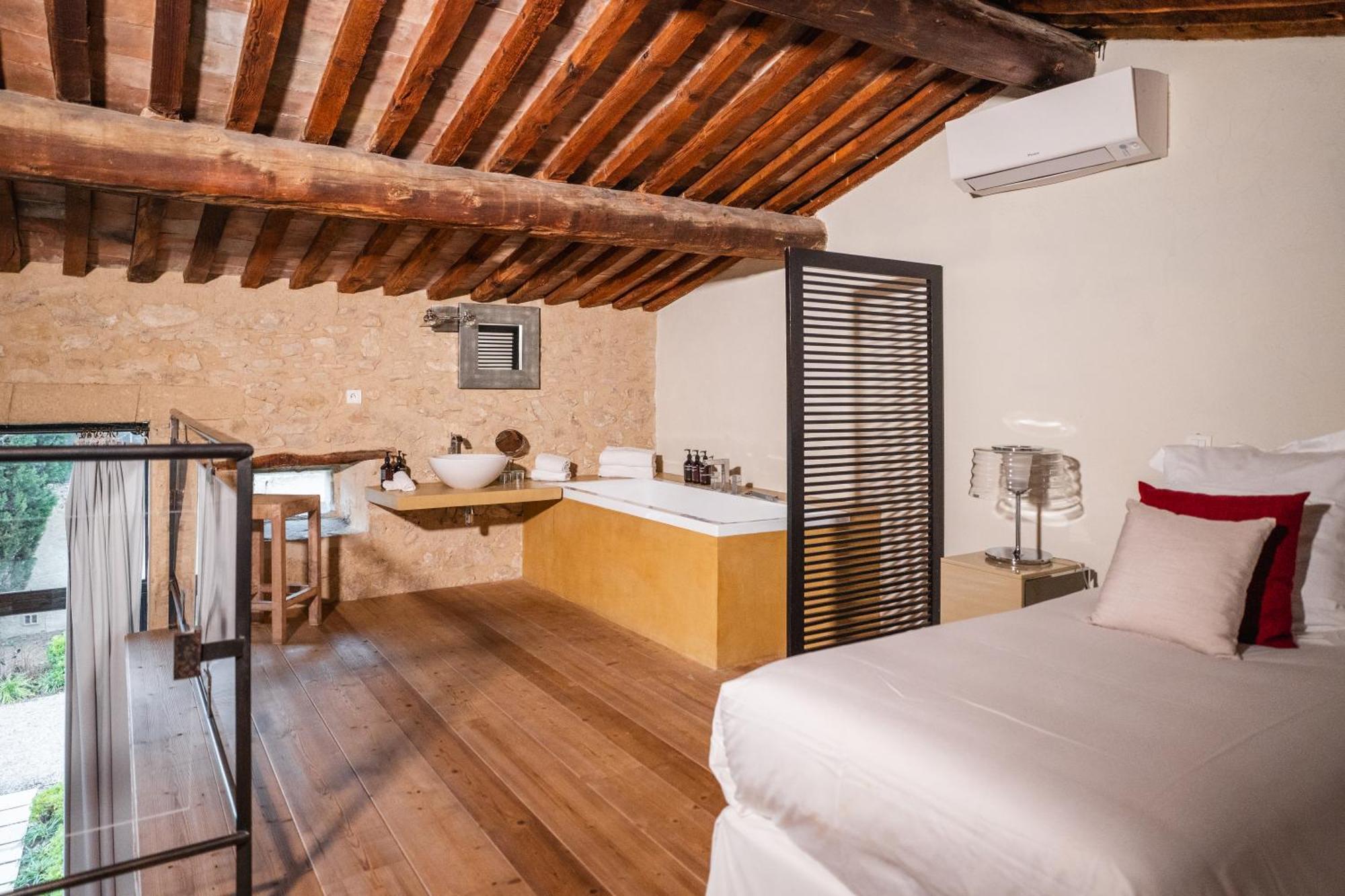 Le Galinier Lourmarin, A Beaumier Guesthouse الغرفة الصورة