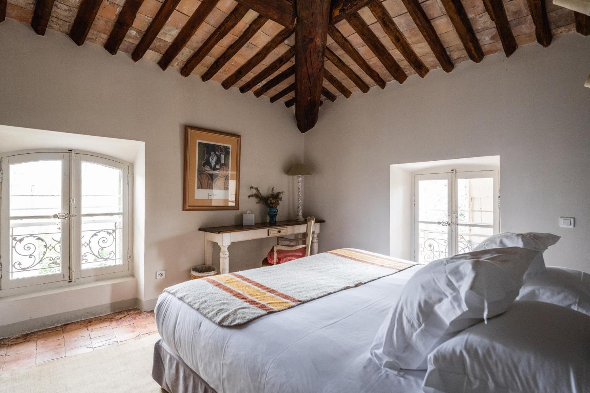 Le Galinier Lourmarin, A Beaumier Guesthouse الغرفة الصورة